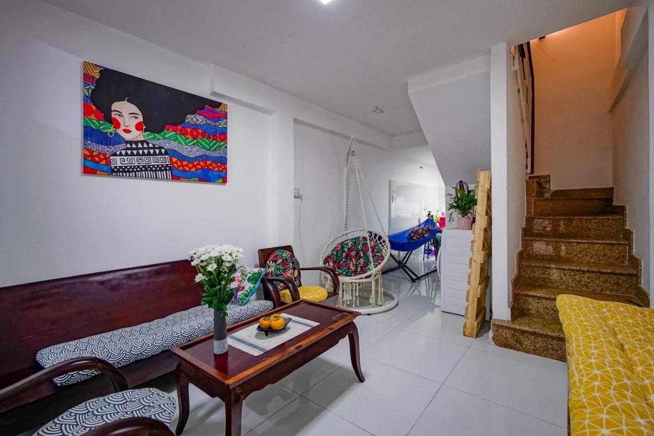 Adora Bui Vien Homestay Хошимін Екстер'єр фото