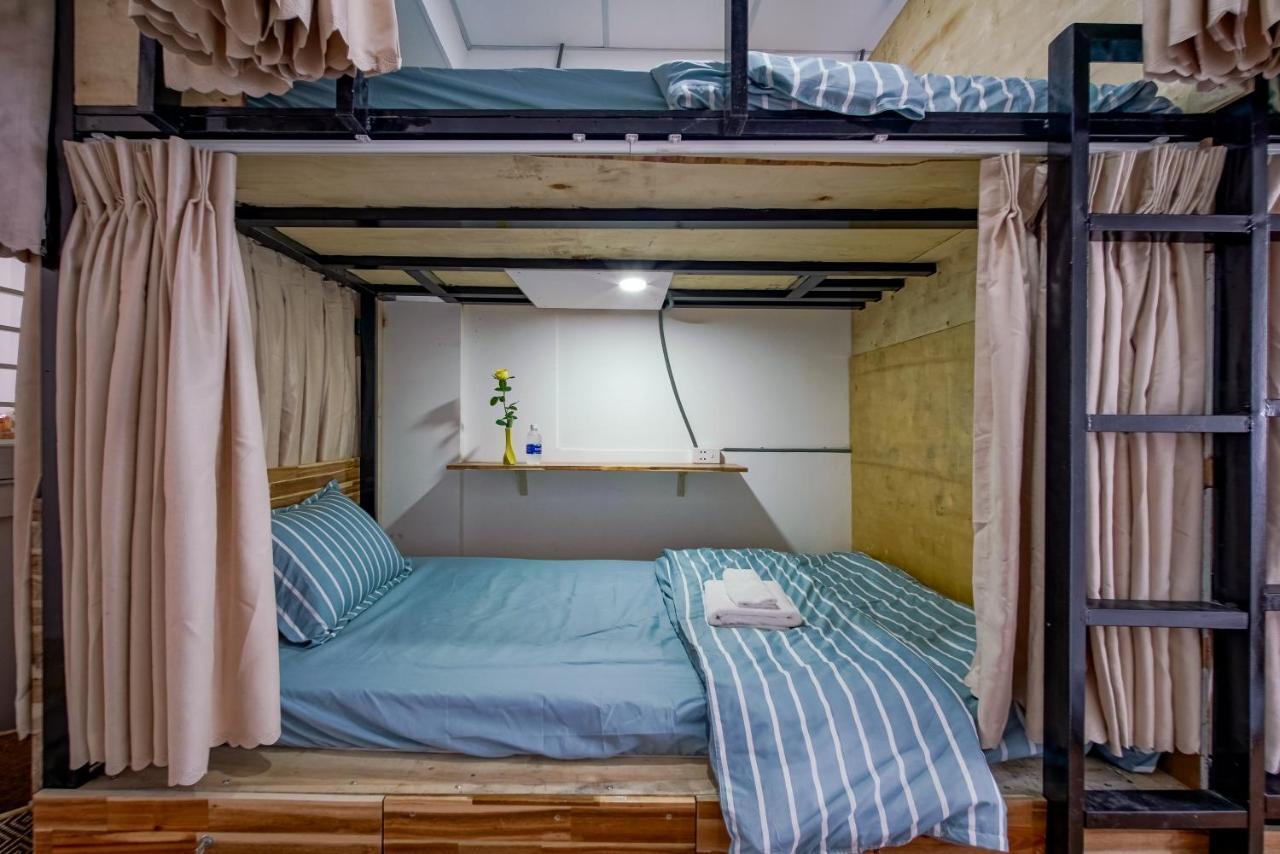 Adora Bui Vien Homestay Хошимін Екстер'єр фото